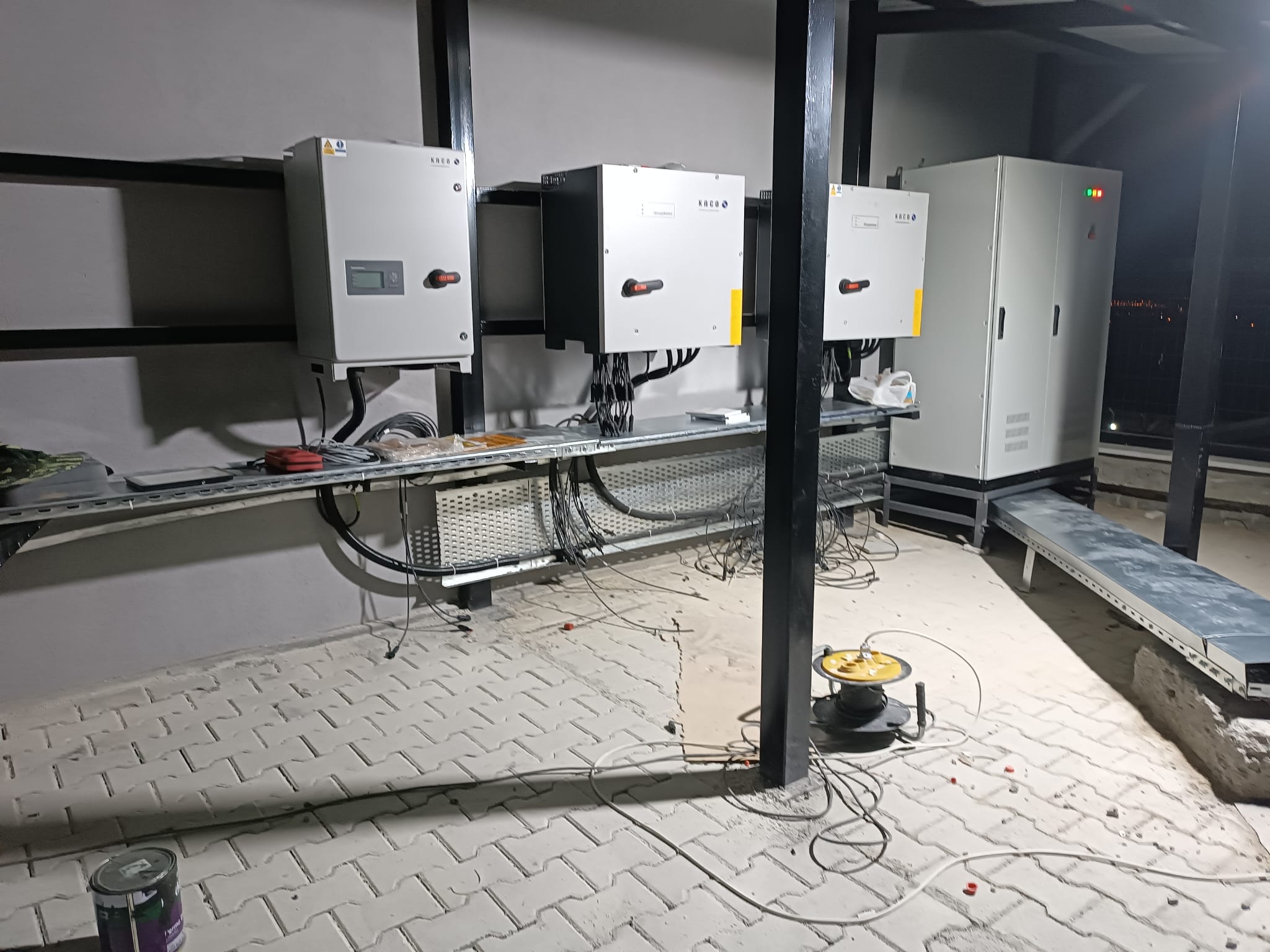 Malatya GES inverter odası ve elektrik panoları